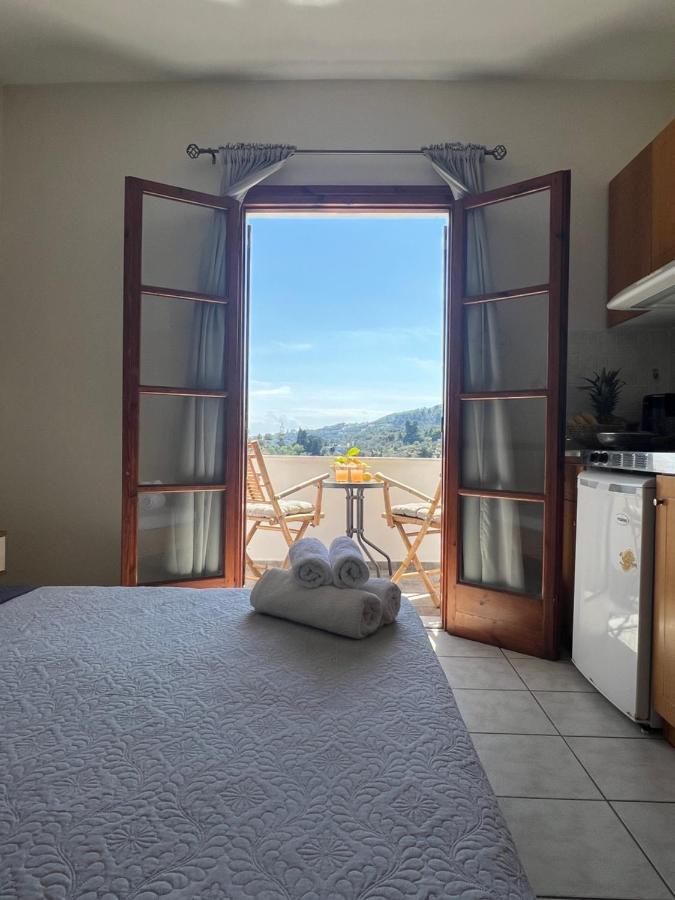 Jimmy'S Guest House Skiathos エクステリア 写真