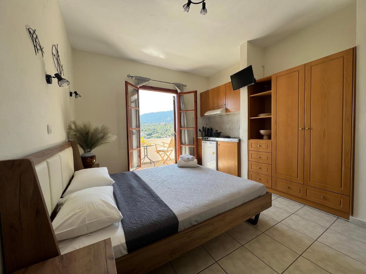 Jimmy'S Guest House Skiathos エクステリア 写真